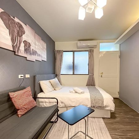 Fengjia Sleep Otel Taichung Dış mekan fotoğraf