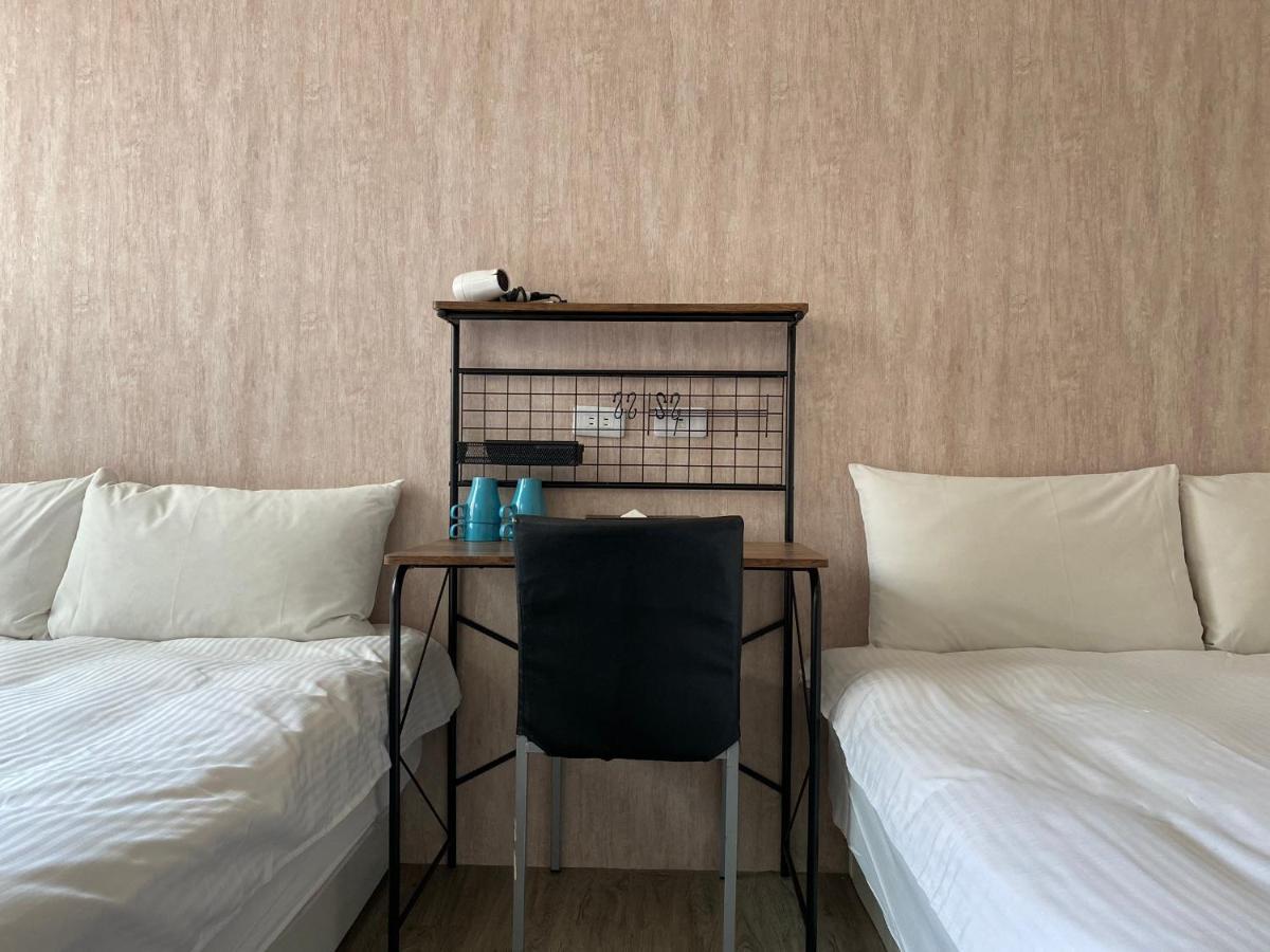 Fengjia Sleep Otel Taichung Dış mekan fotoğraf