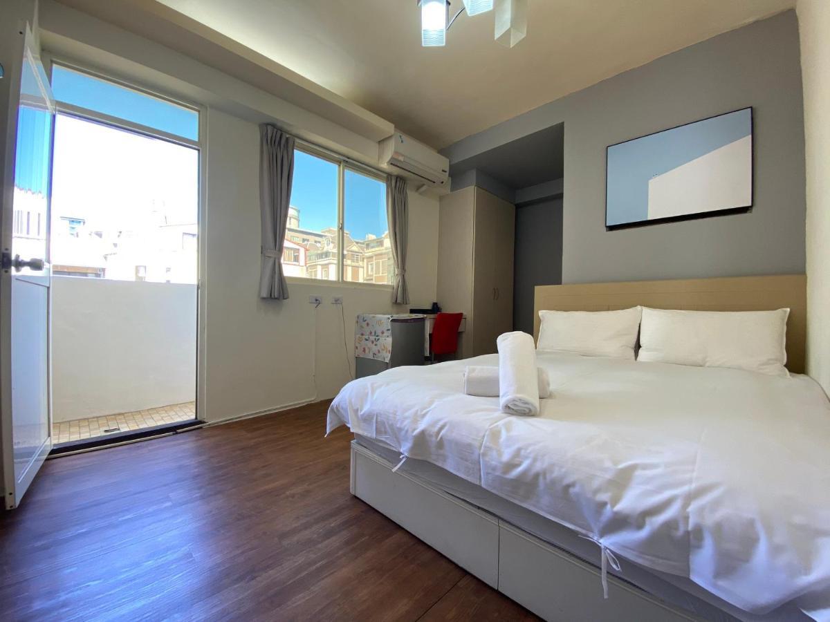 Fengjia Sleep Otel Taichung Dış mekan fotoğraf