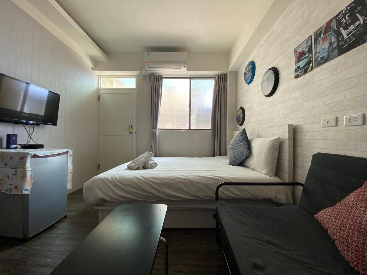 Fengjia Sleep Otel Taichung Dış mekan fotoğraf