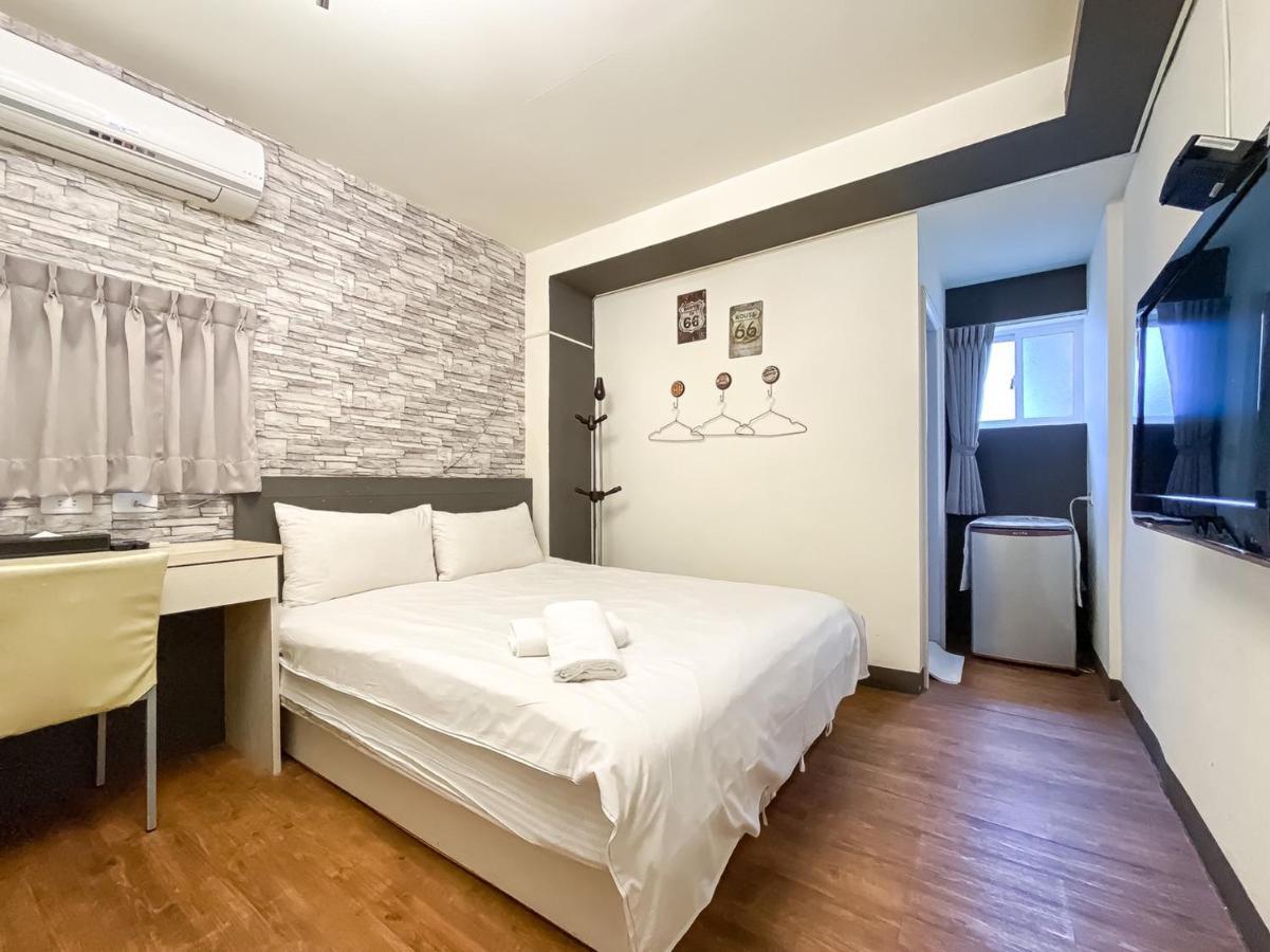 Fengjia Sleep Otel Taichung Dış mekan fotoğraf