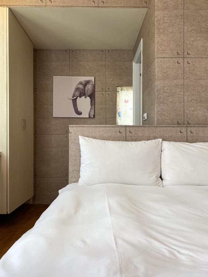 Fengjia Sleep Otel Taichung Dış mekan fotoğraf