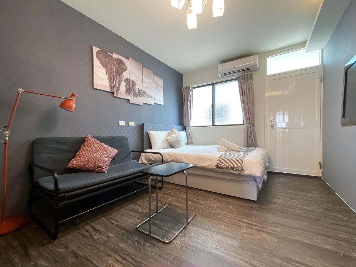 Fengjia Sleep Otel Taichung Dış mekan fotoğraf