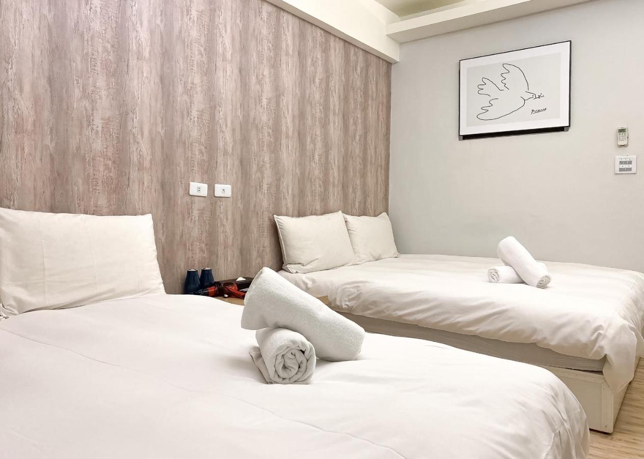 Fengjia Sleep Otel Taichung Dış mekan fotoğraf