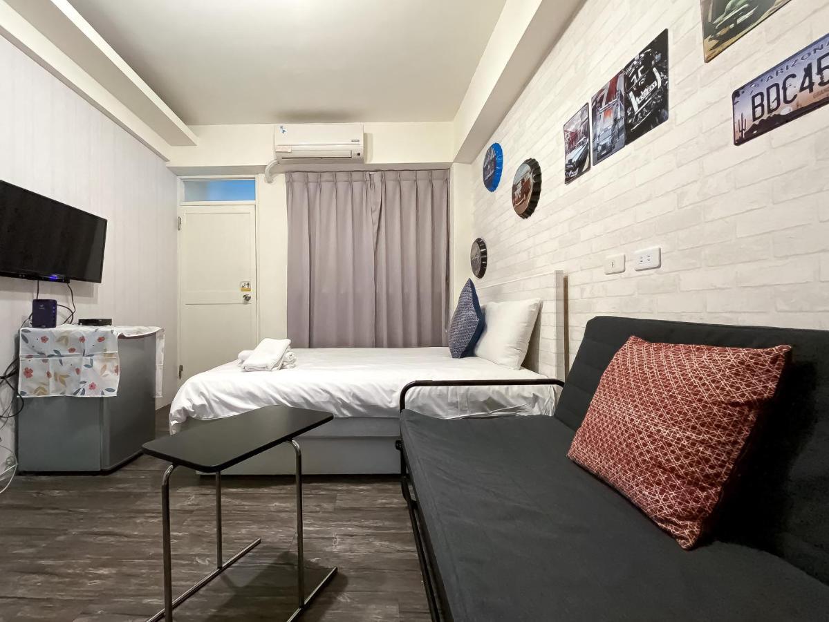 Fengjia Sleep Otel Taichung Dış mekan fotoğraf