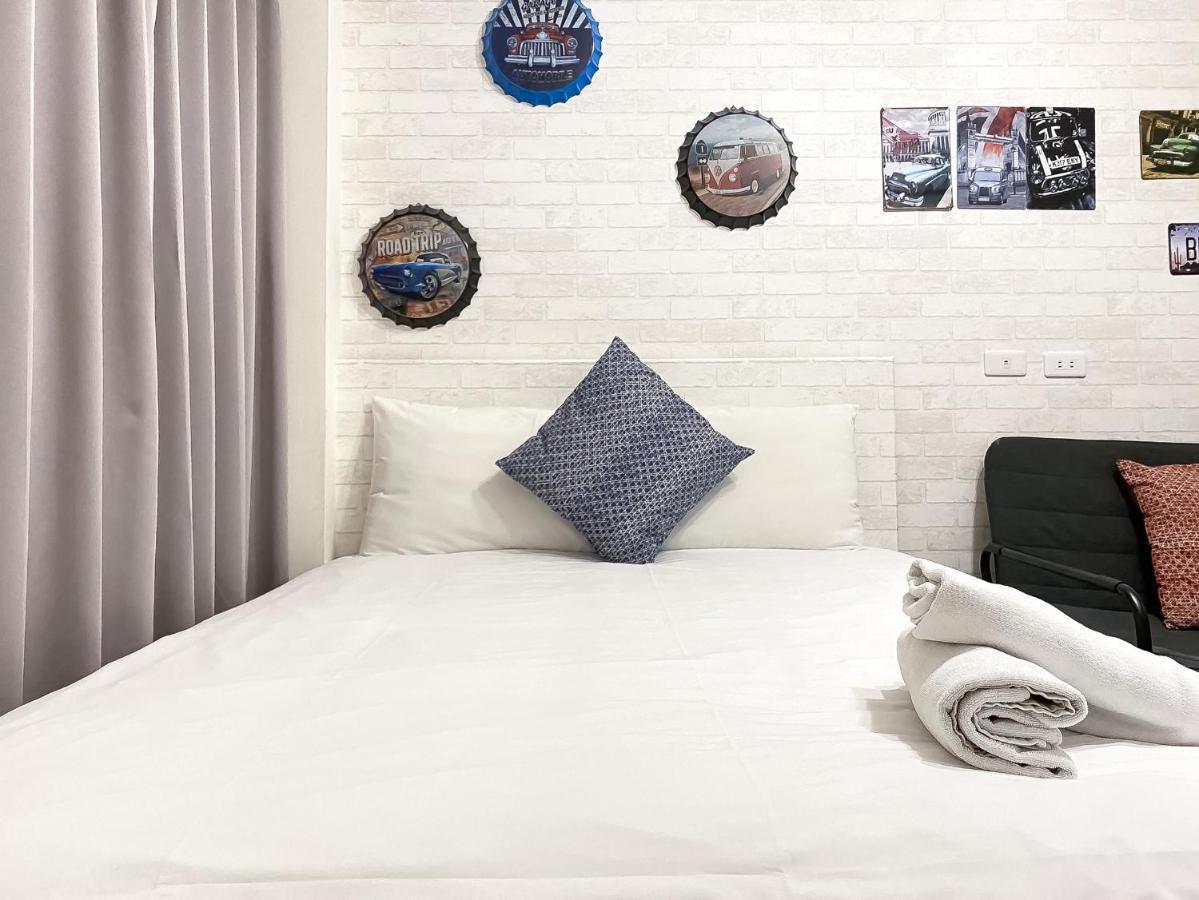 Fengjia Sleep Otel Taichung Dış mekan fotoğraf